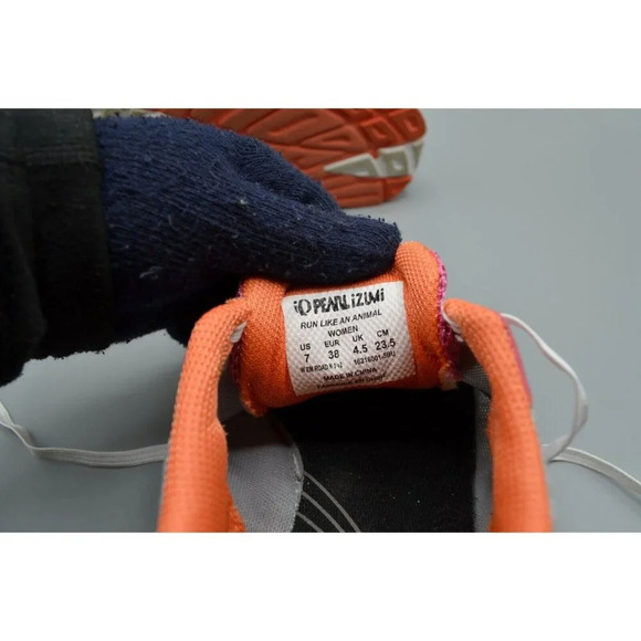 Pearl Izumi N0 Womens Reunning Shoes Size 7 Project Emotion V2 Worn Once w/ Box - Picture 8 of 9